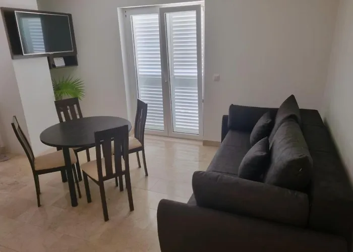 Dora Peljesac Croatia * Žuljana